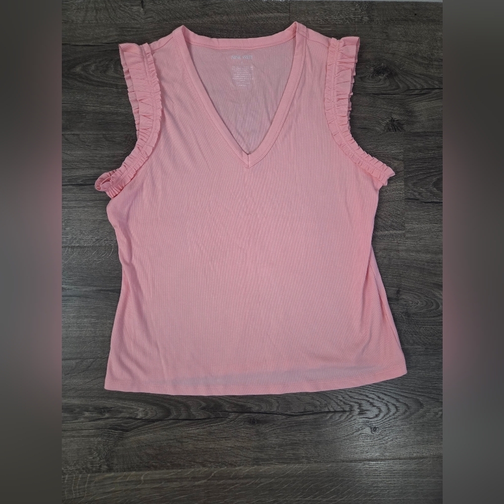 Nine West Pink V-Neck Ruffled Tank Top Size L